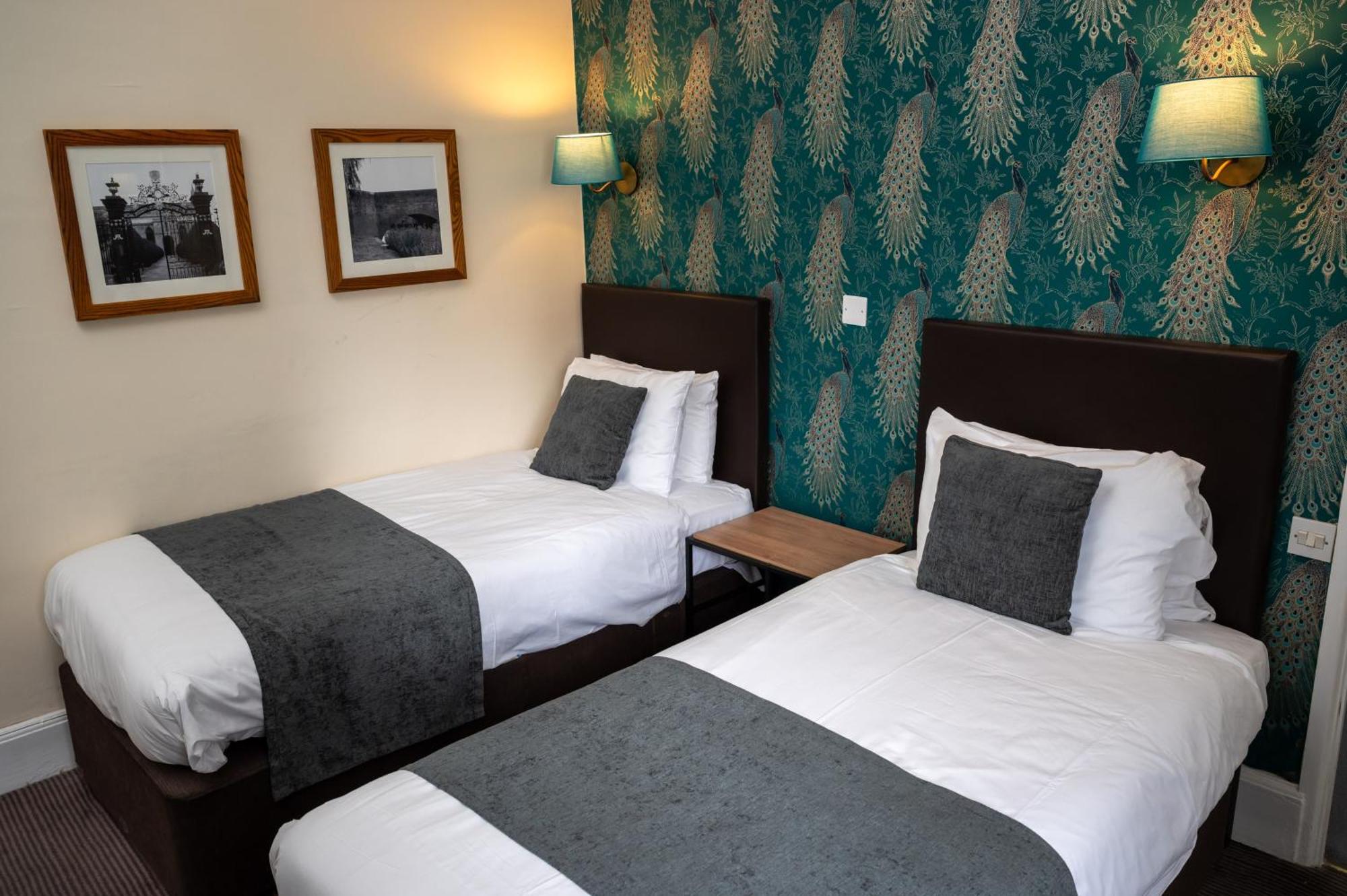 Bell Hotel By Greene King Inns Tewkesbury Esterno foto