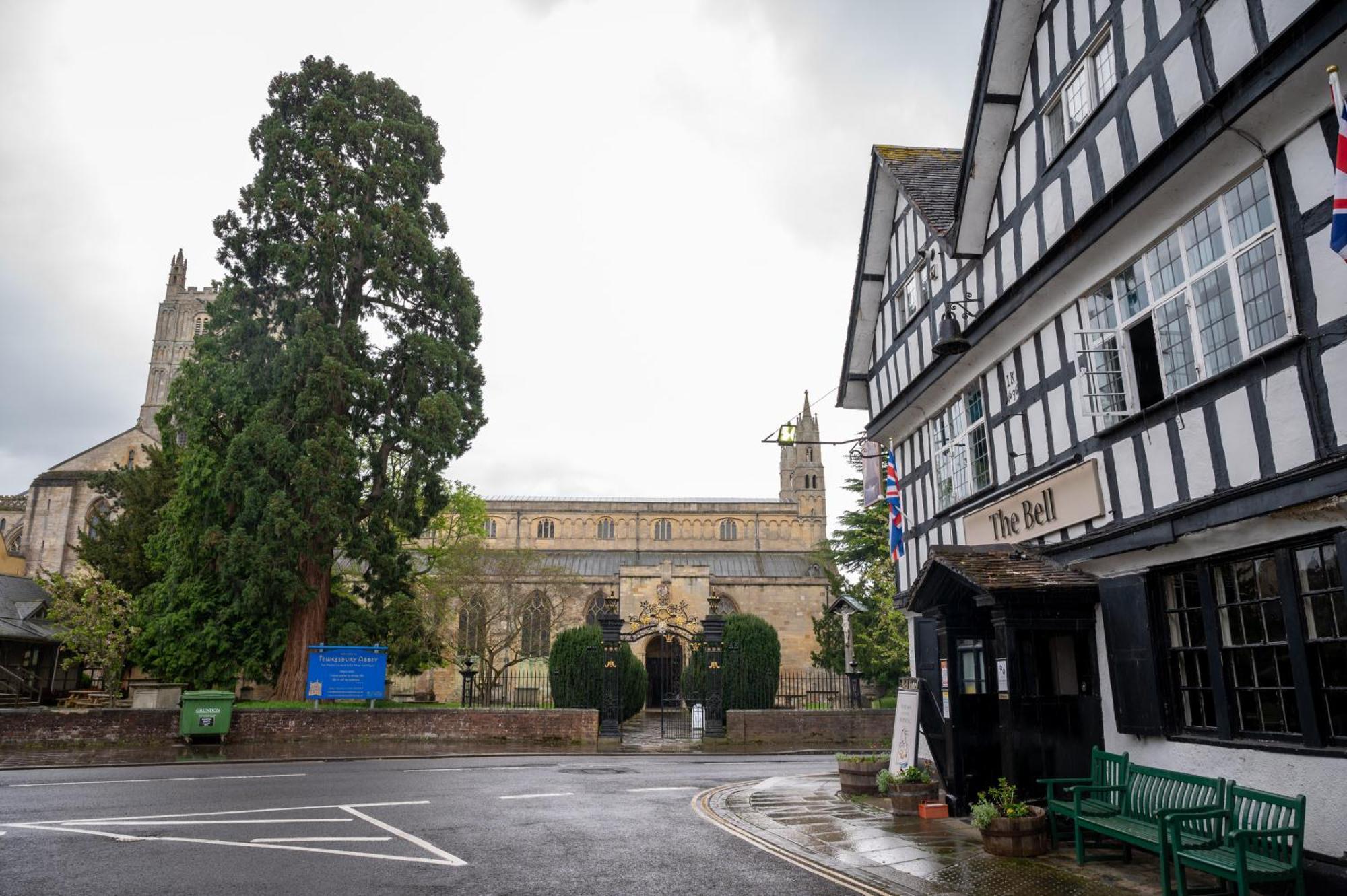 Bell Hotel By Greene King Inns Tewkesbury Esterno foto